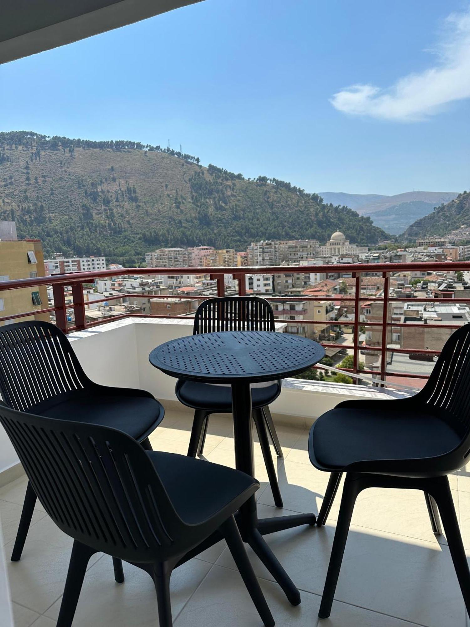Gael Luxury Apartment 培拉特 外观 照片