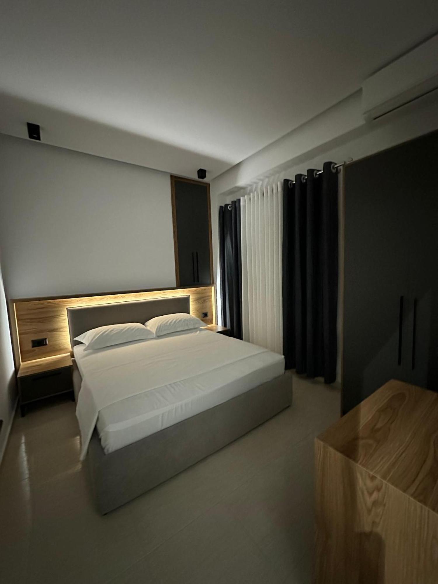 Gael Luxury Apartment 培拉特 外观 照片
