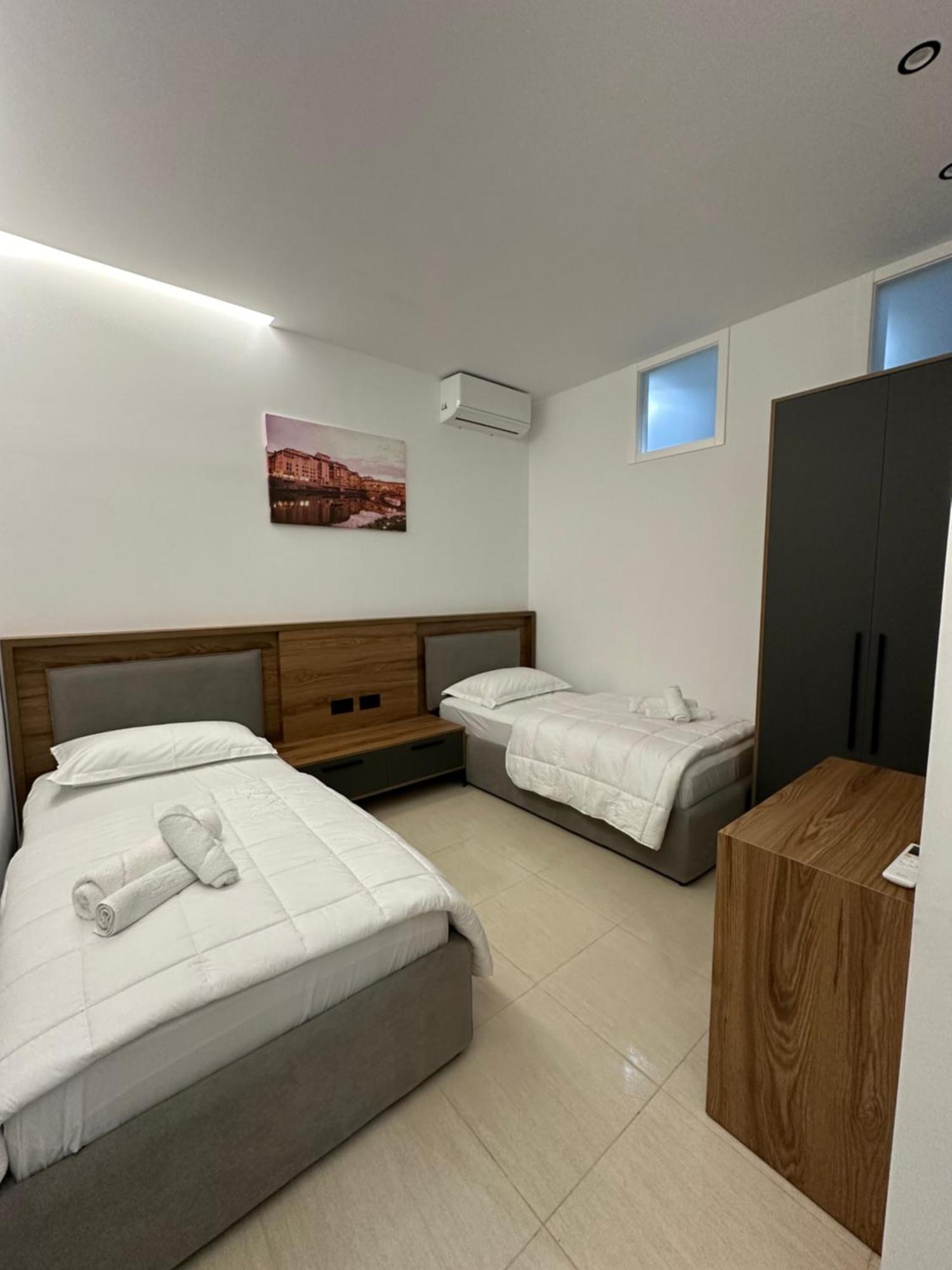 Gael Luxury Apartment 培拉特 外观 照片