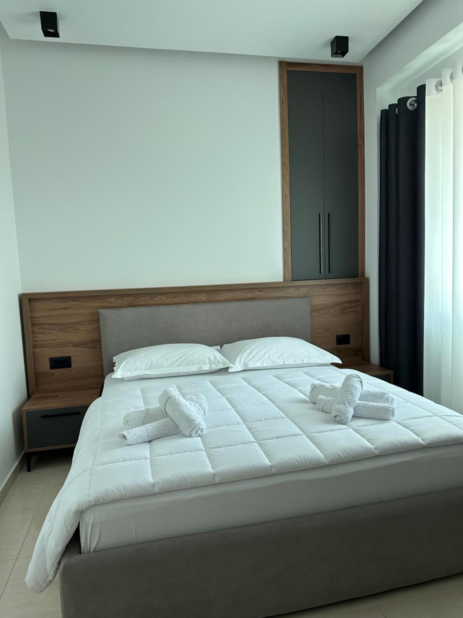 Gael Luxury Apartment 培拉特 外观 照片